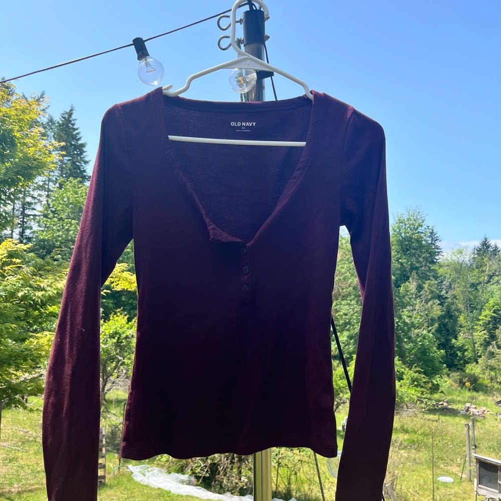 Old Navy Red Fitted Buttoned Polo Blouse